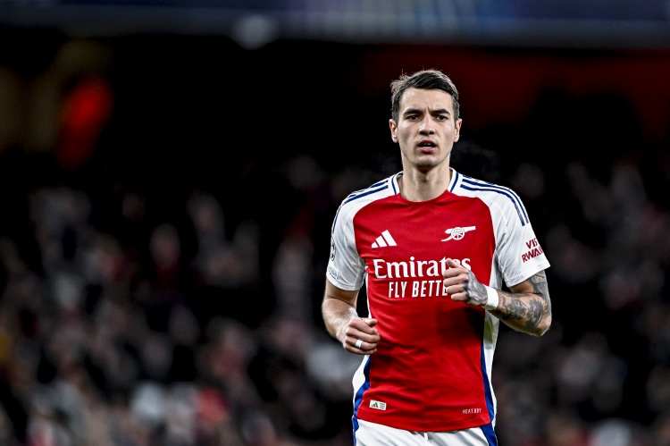 镜报：阿森纳继续处理球员的转会，基维奥尔和海因都有可能离队