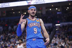 皇冠体育官网-今日雷霆VS活塞 卡鲁索与杰林威因伤缺席 康宁汉姆也将缺战