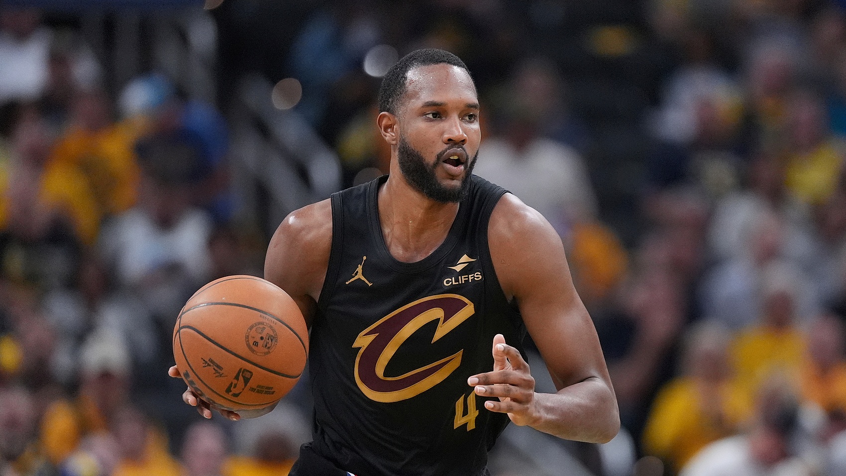 皇冠体育官网-蒂格：我认为莫布里大概已经到上限了 他的打球方式并不像字母哥